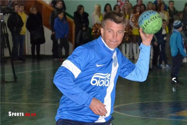 240003_449324.jpg