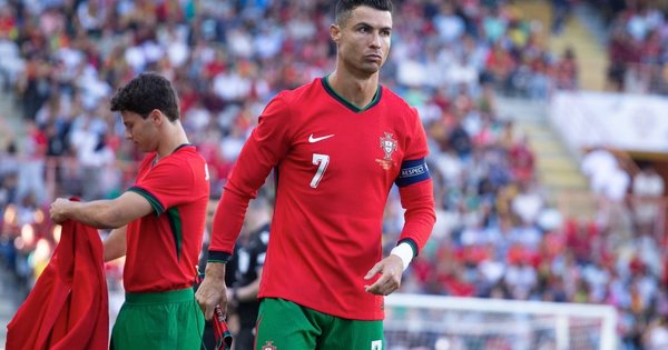 Portugal República Checa alineaciones iniciales y retransmisión