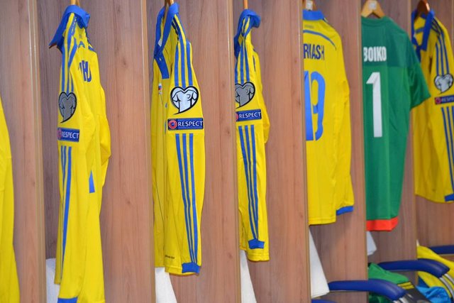 Україна – Словенія – 2:0: онлайн трансляція матчу плей-офф Євро-2016 Фото 4
