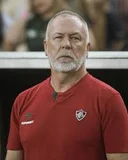 Мано Менезес