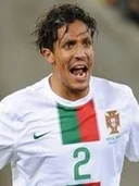 Бруну Алвеш