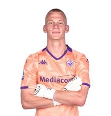 Оливер Кристенсен