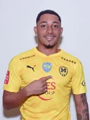 Леонардо Казаєс