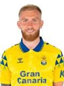 Олівер Макберні