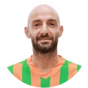 Эфекан Карача