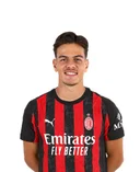 Ардон Яшарі