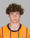 Артем Зубрий