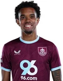 Лукас Пирес