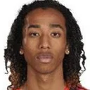 Закарі Херіво