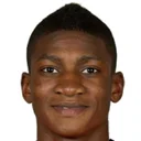 Елтон Аколатсе