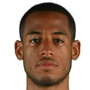 Денніс Аого