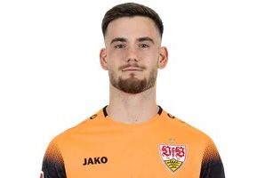 Денніс Саймен