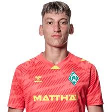 Стефан Сморкалев