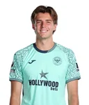 Джуліан Еєстон