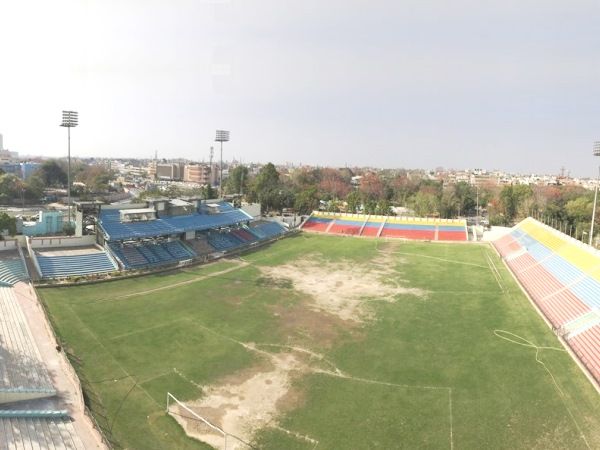 Стадіон доктора Амбедкара