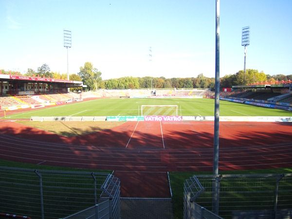 Стадион Нидеррайн