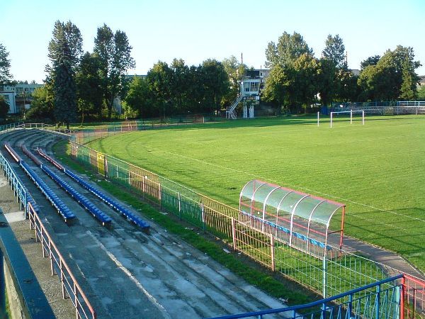 Стадіон Ракув