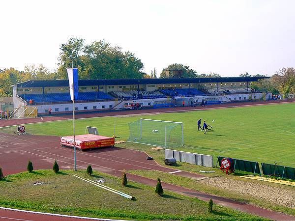 Стадіон Гросікс Гюла
