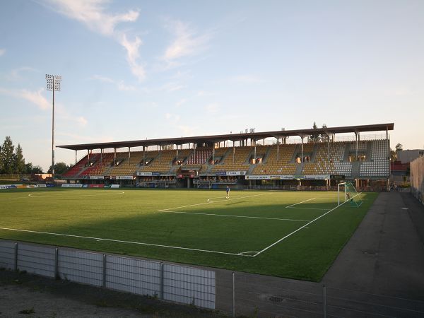 Савон Саномат Аріна