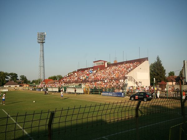 Стадіон Révész Géza utcai
