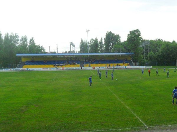 Стадіон Машинобудівник