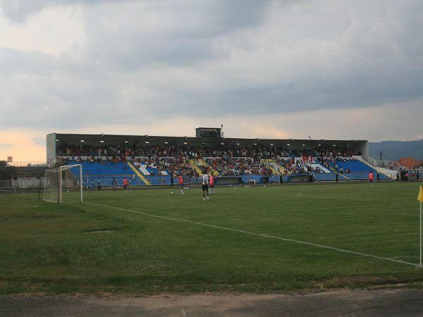 Стадіон Край Бістріце