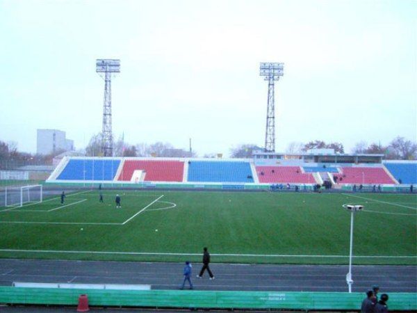 Орталык Стадион