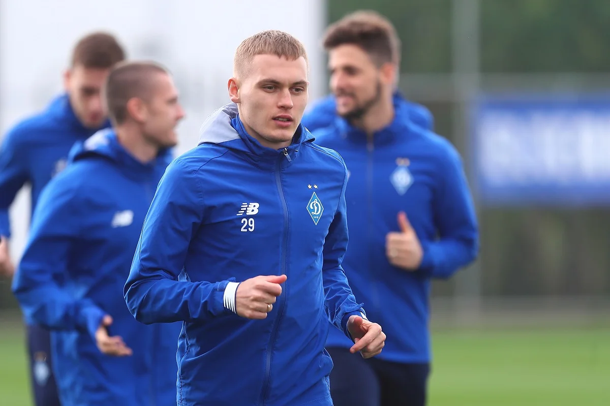 буяльський