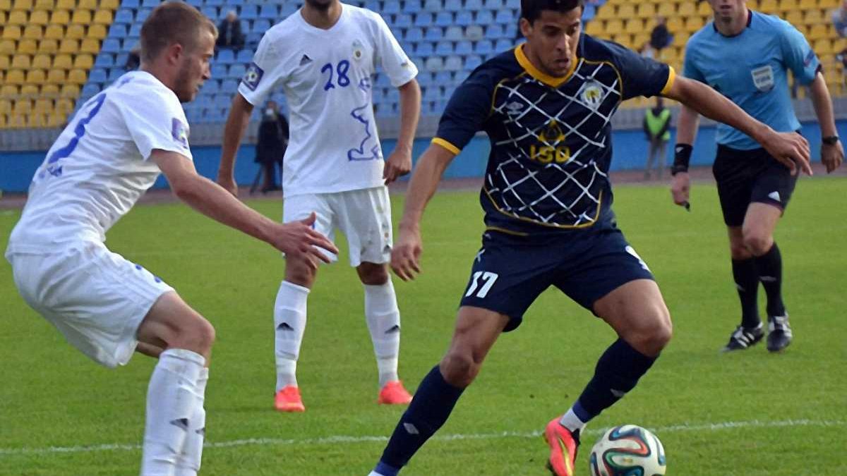 В очікуванні відпустки. "Металург" Д - "Говерла" - 0:0