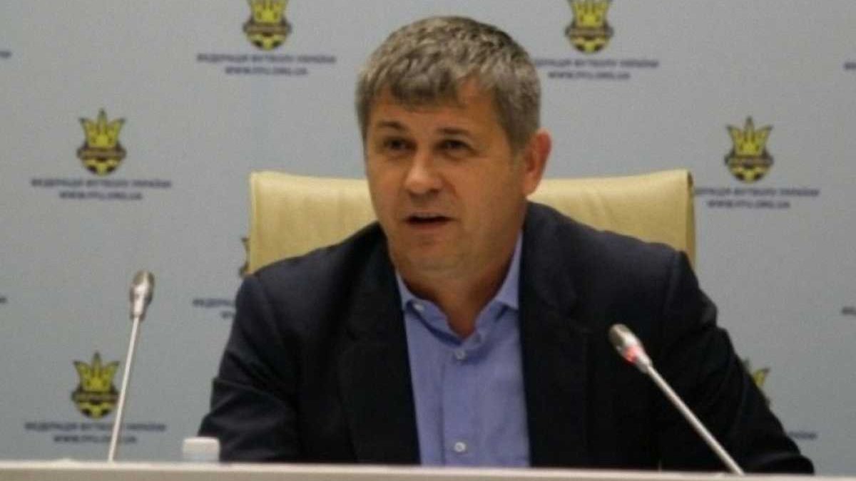 Вице-президент ФФУ сбежал из Украины