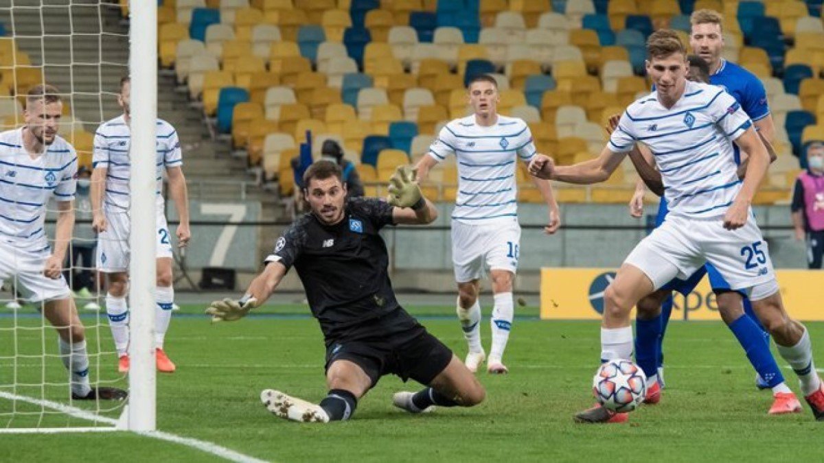 Bushan Ta Kendzora Potrapili Do Simvolichnoyi Zbirnoyi Plej Off Ligi Chempioniv Golkiper Otrimav Najvishu Ocinku Futbol 24