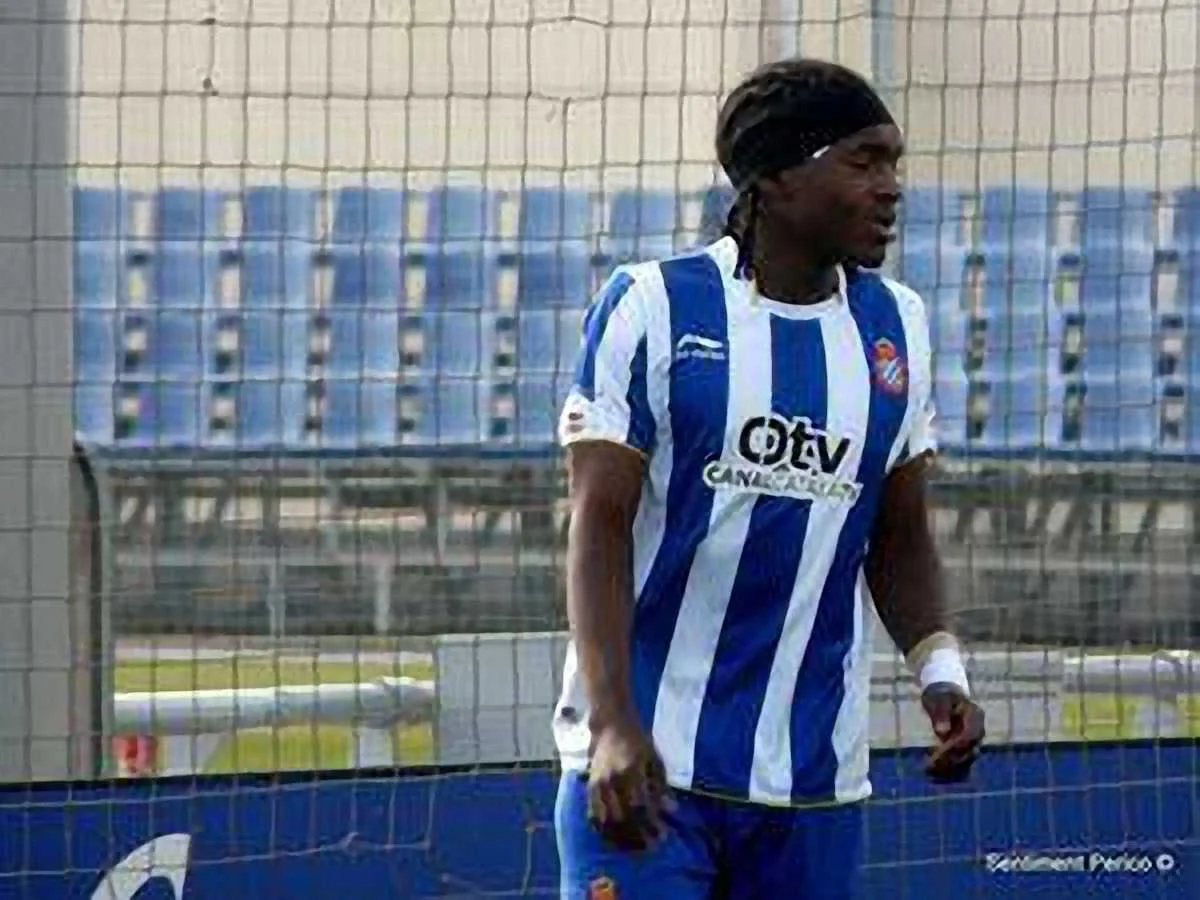 Автором хет-трика в матче стал Тьеви Бифума