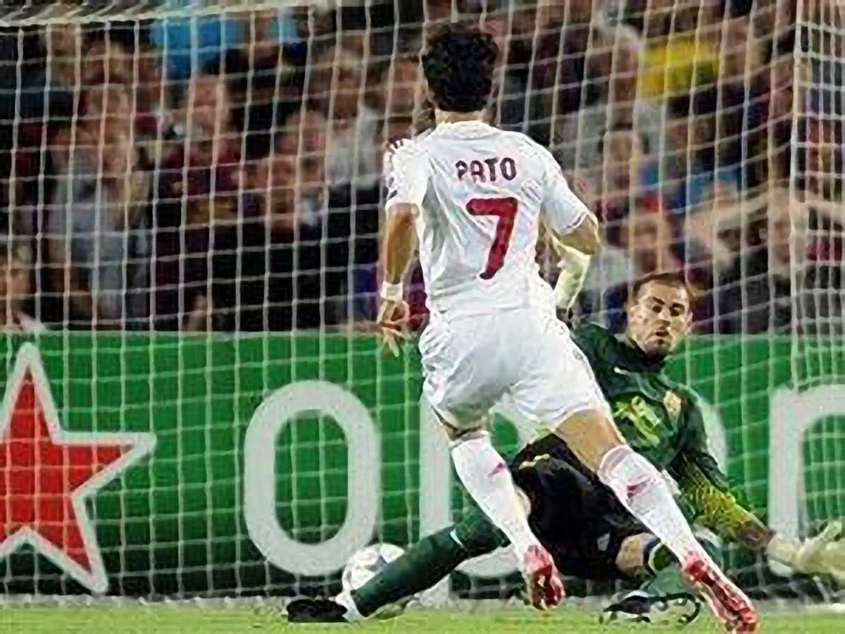 Пато забивает на 24-й секунде матча
