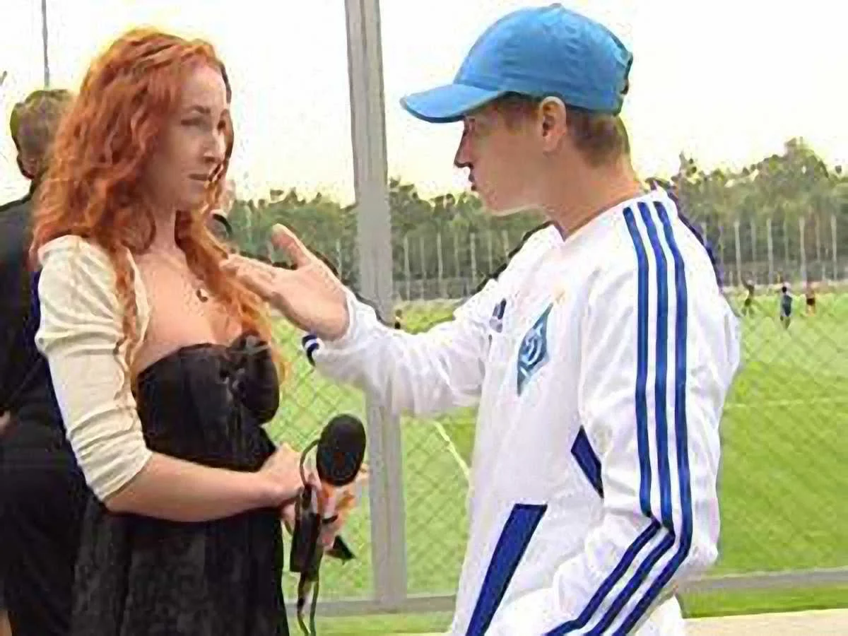 Алієв спілкується на рідній для себе мові