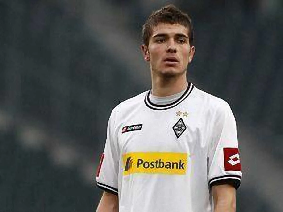 Роман Нойштедтер