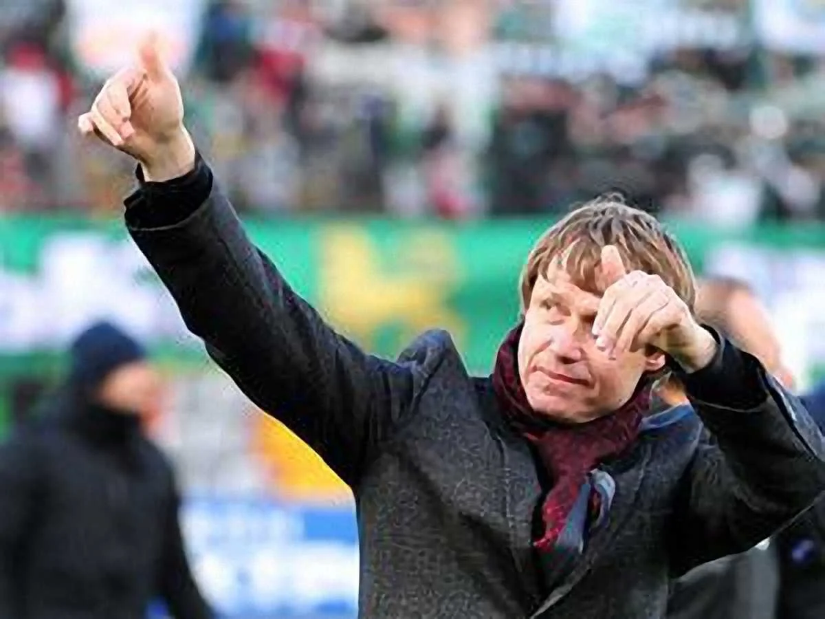 Олег Кононов