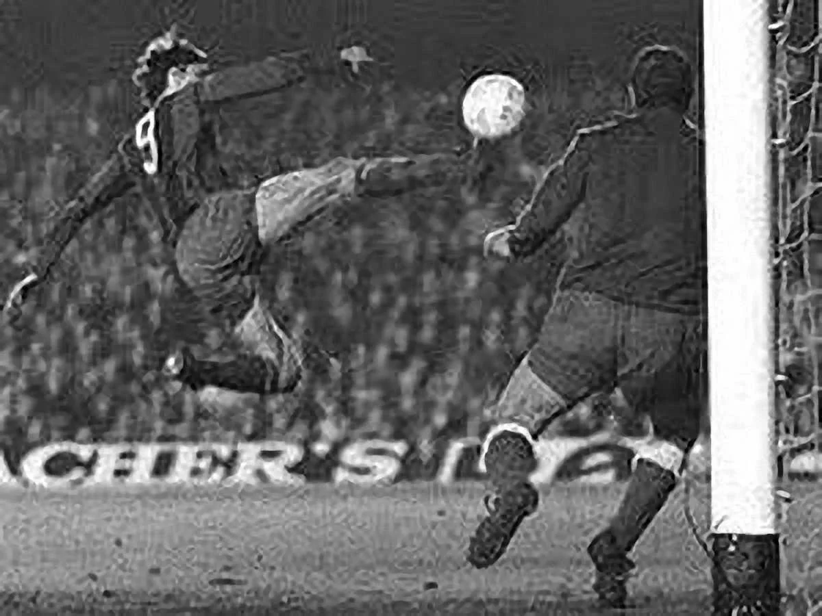 За это и стал "летучим"