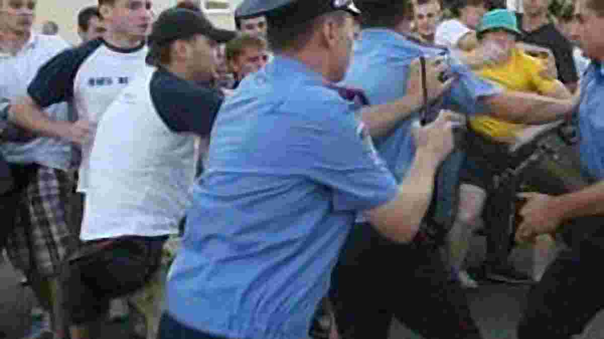 Инициатора драки во Львове отпустили на свободу