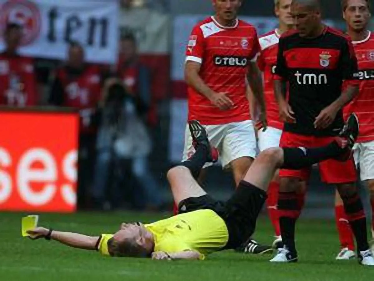 І смішно, і грішно