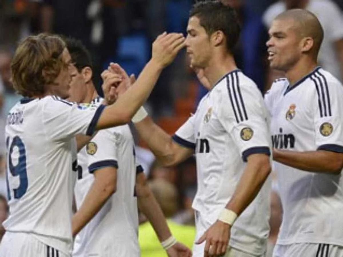 Модрич одним из первых поздравил Роналду с голом, но в целом Лука не впечатлил