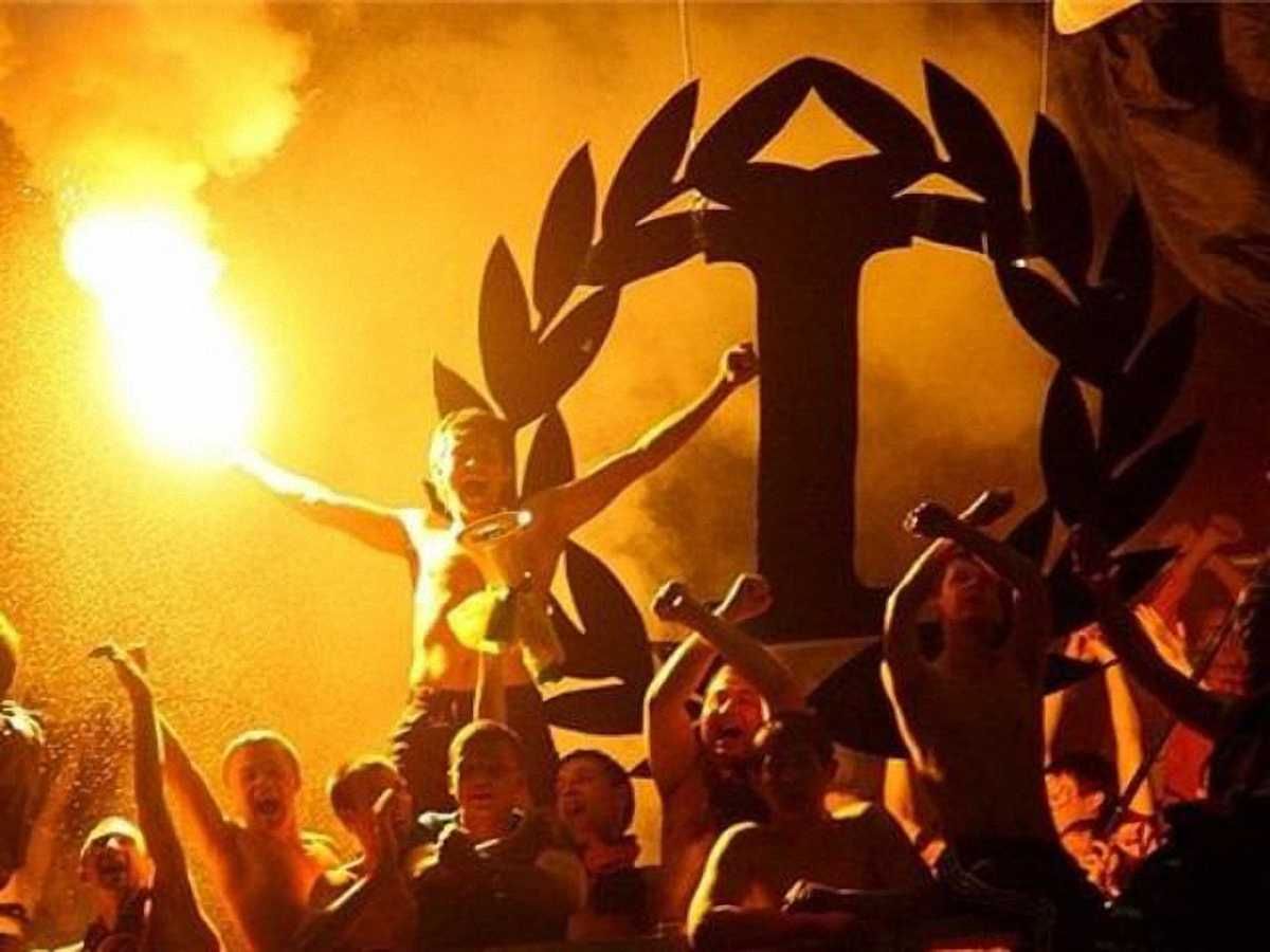 Фото до новини: Чи впливає релігія на майстерність гравця?