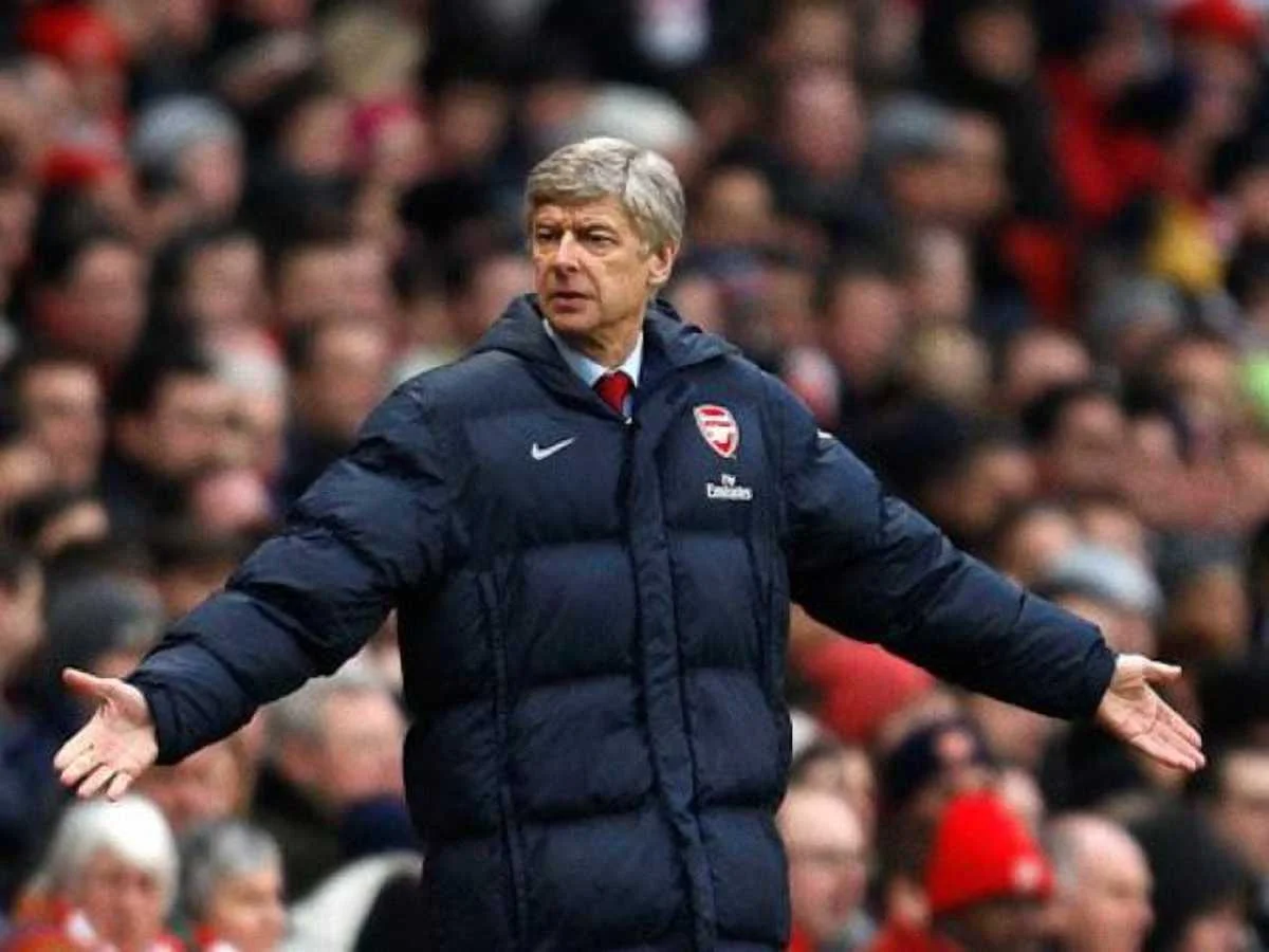 Венгер: причем тут гол Адриано?