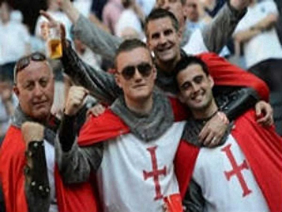 Фото до новини: Буденне  життя футболістів