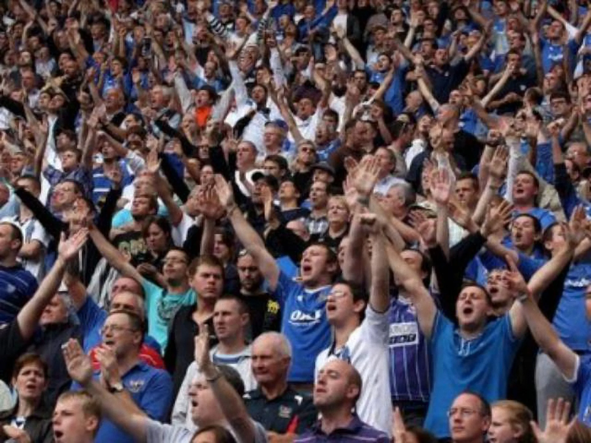 Преданные болельщики "Портсмута"