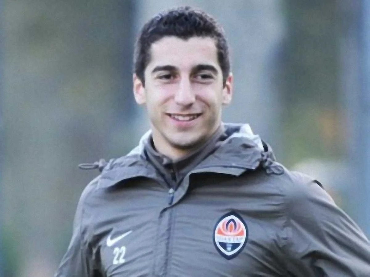 Королівський номер для Мхітаряна