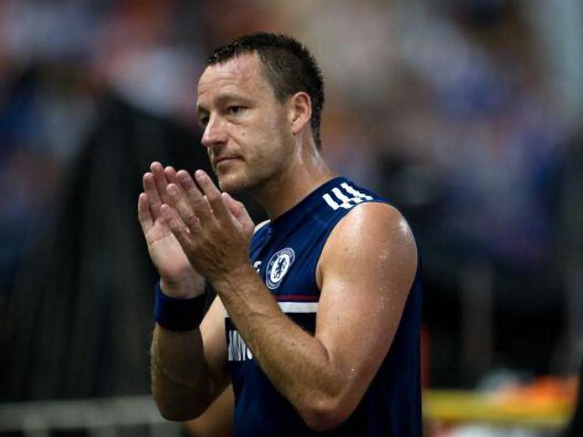 Джон Терри спешит к Моуринью