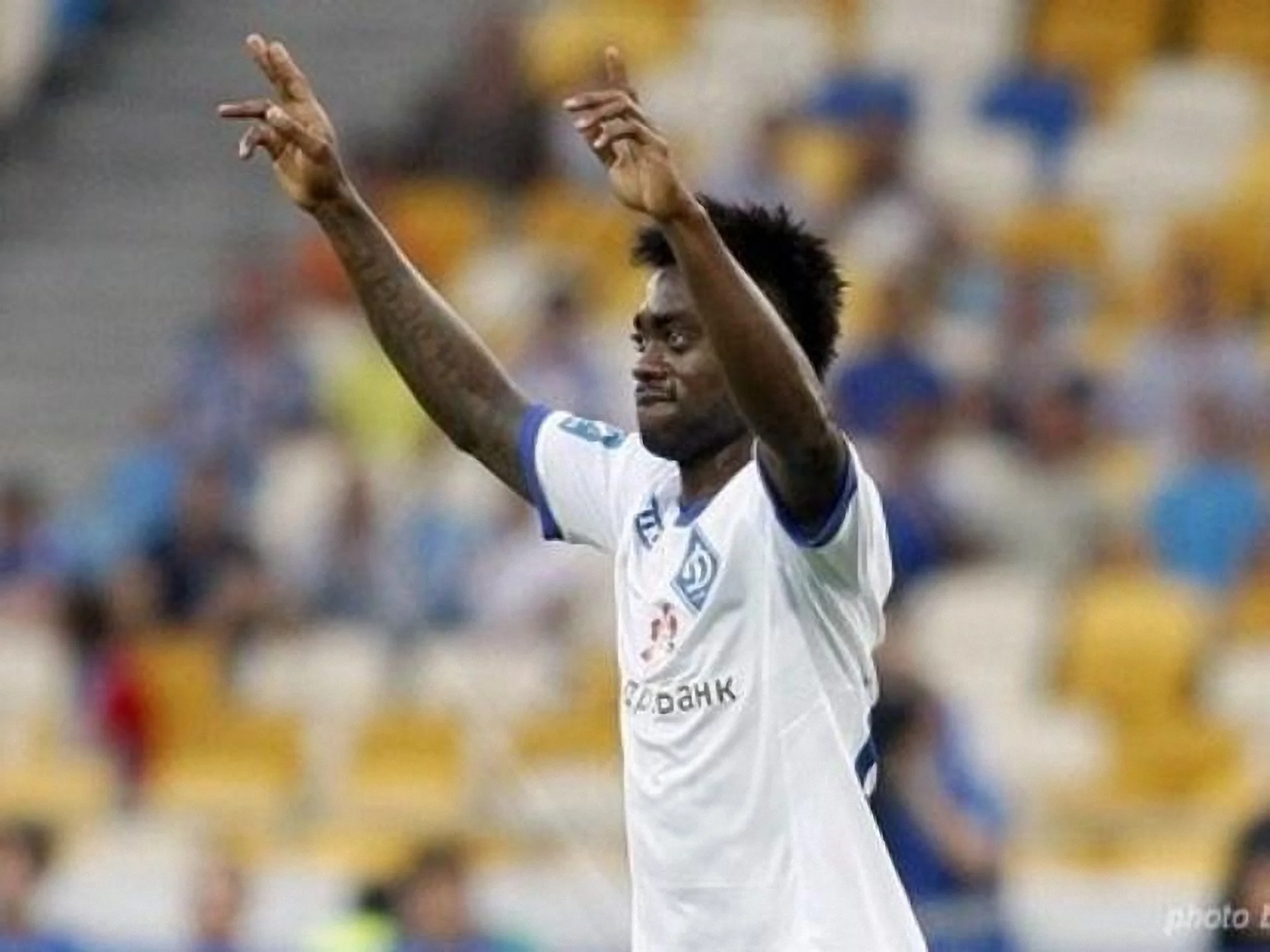 Лукман Аруна