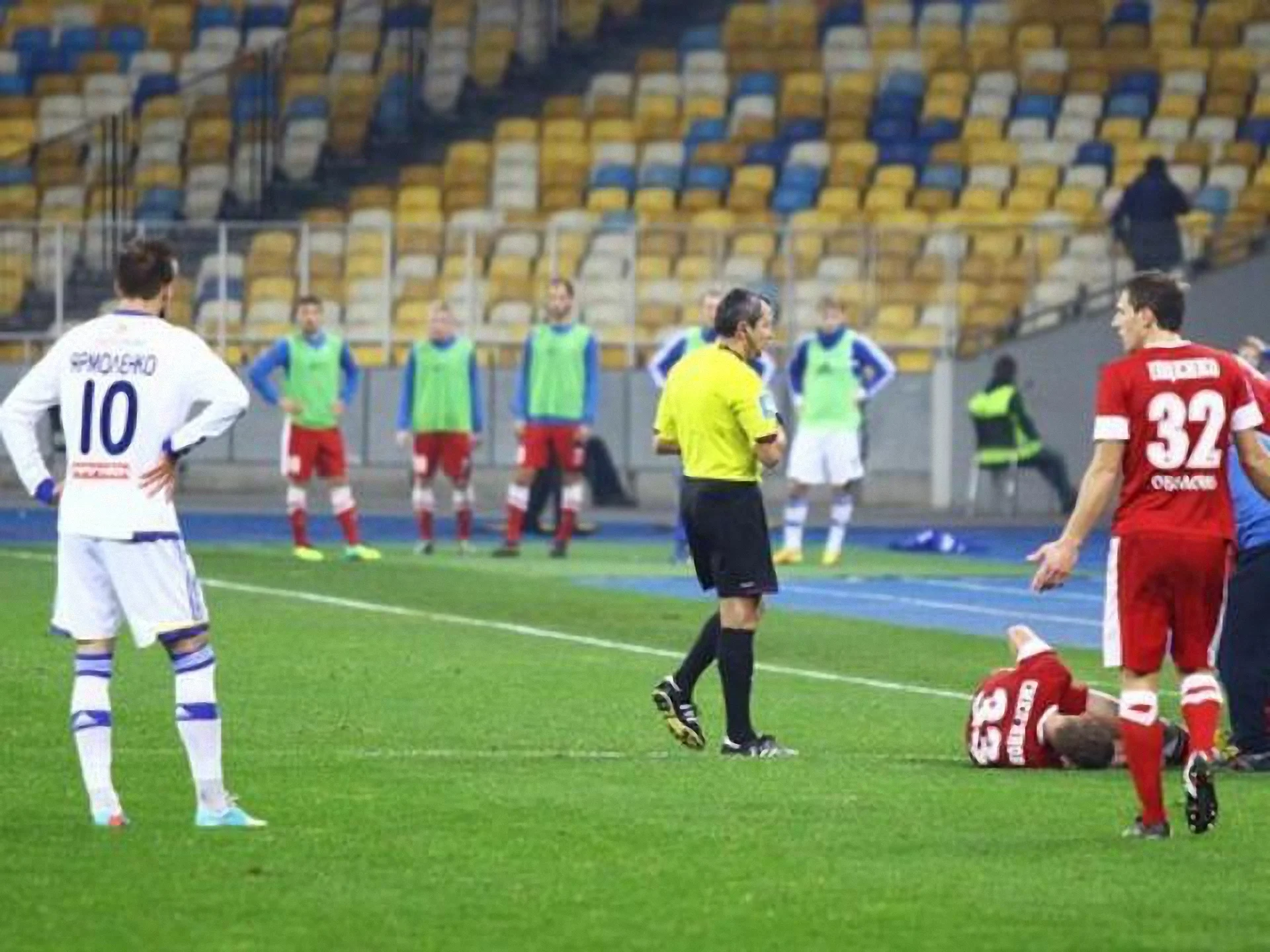 Ярмоленко получил первую прямую красную карточку