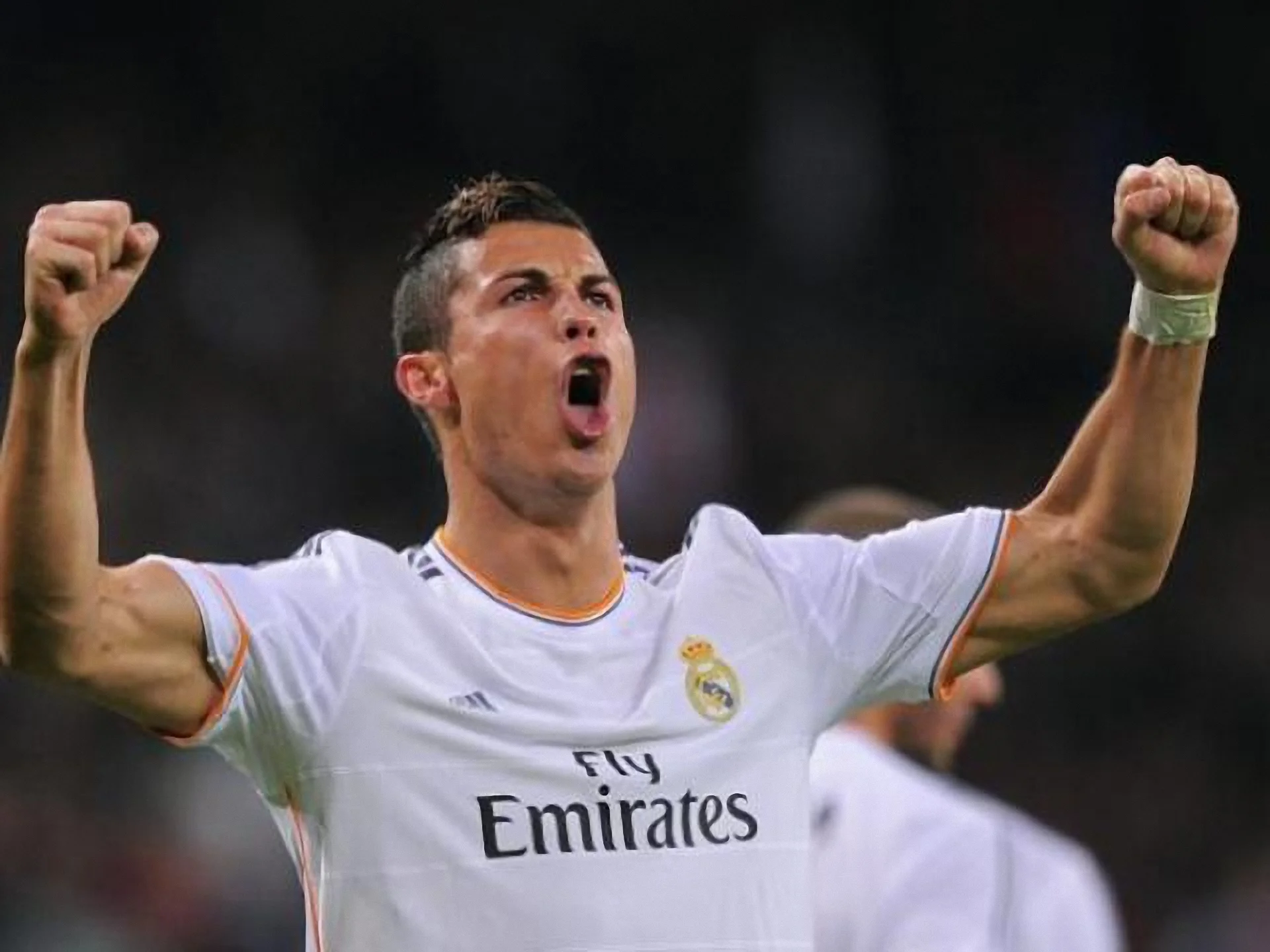 Кріштіану Роналду встигає на всіх фронатах