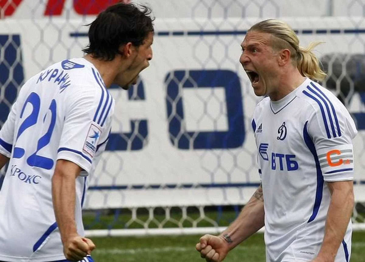 Воронін ознайомлює партнерів з подіями в Україні